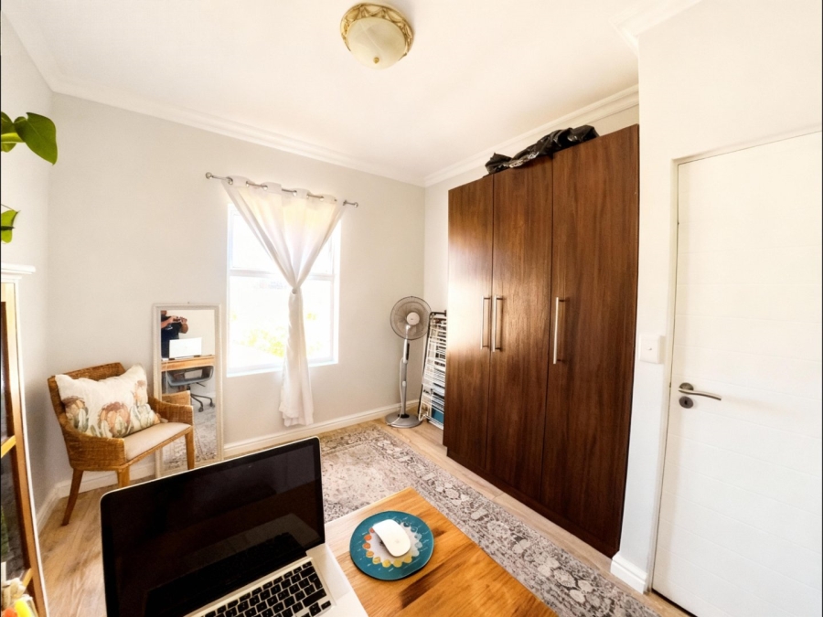 4 Bedroom Property for Sale in Westcliff Western Cape